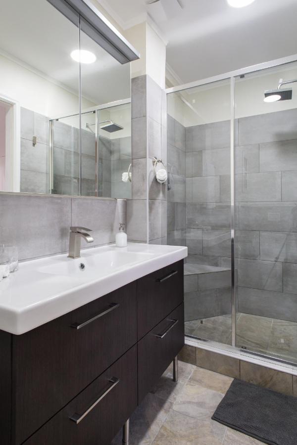 Athena'S Hideaway- Fully Renovated- Absolute Best Location Dış mekan fotoğraf